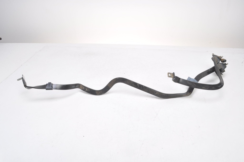 Mercedes w177 шланг аккумулятор a1775403431 с Разборки