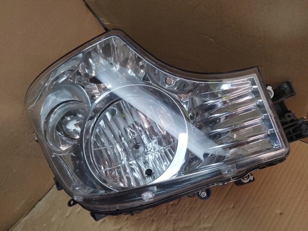 фото №3, Mercedes w960 actros mp4 лампа перед права