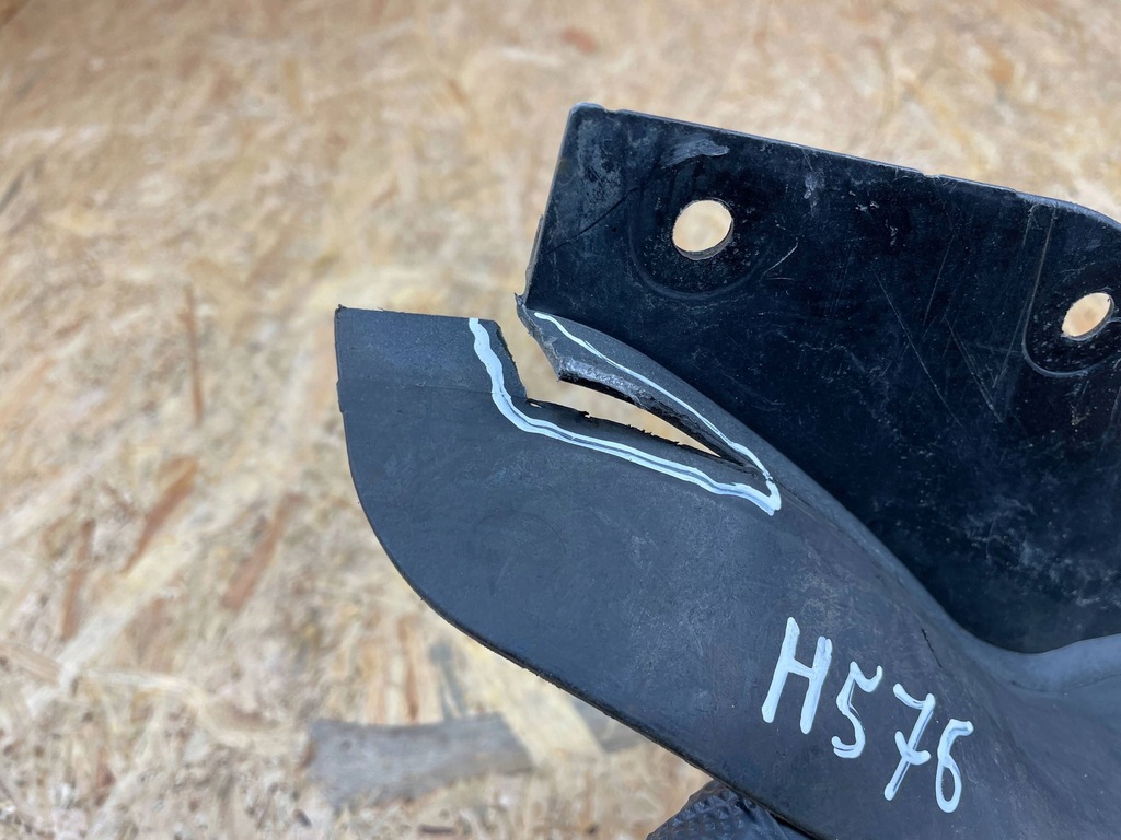 фото №3, Брызговик спойлер защита подкрылок перед левый mini countryman r60 9802643