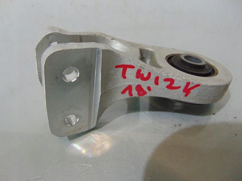 фото №1, Кронштейн подушка двигуна renault twizy 112740032r