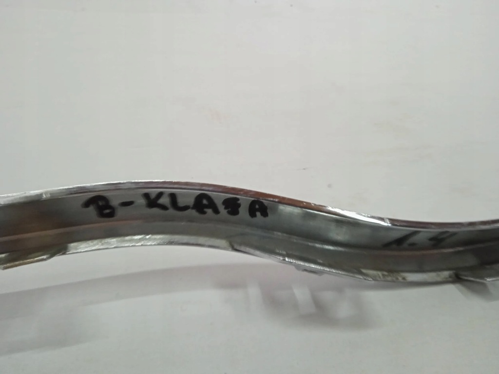 фото №7, Молдинг хром бампера задня mercedes-benz w246 b-klasa