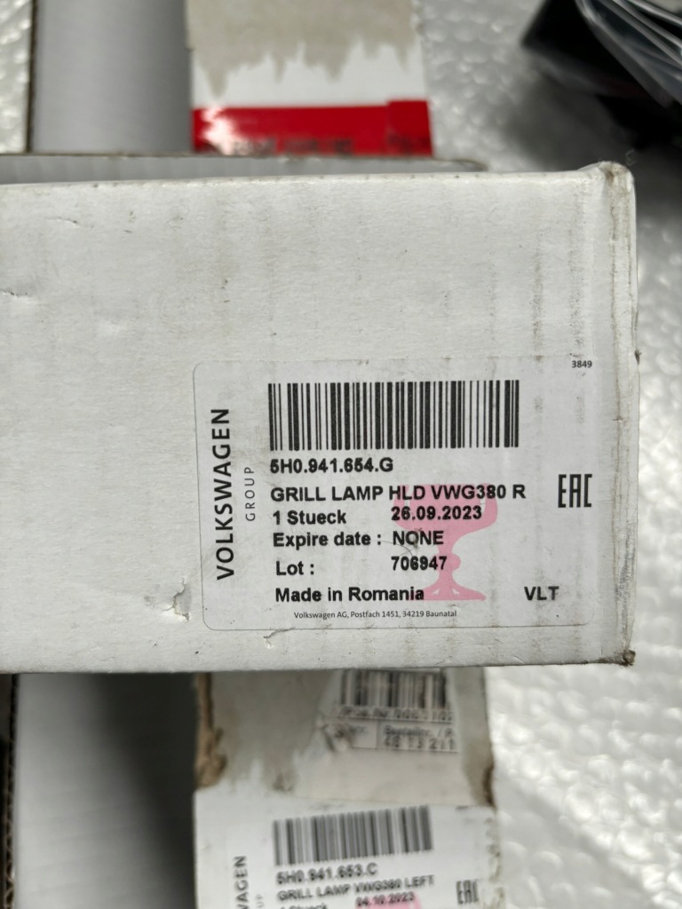 фото №4, Led w решётка радиатора drl правый левый vw golf 8 viii