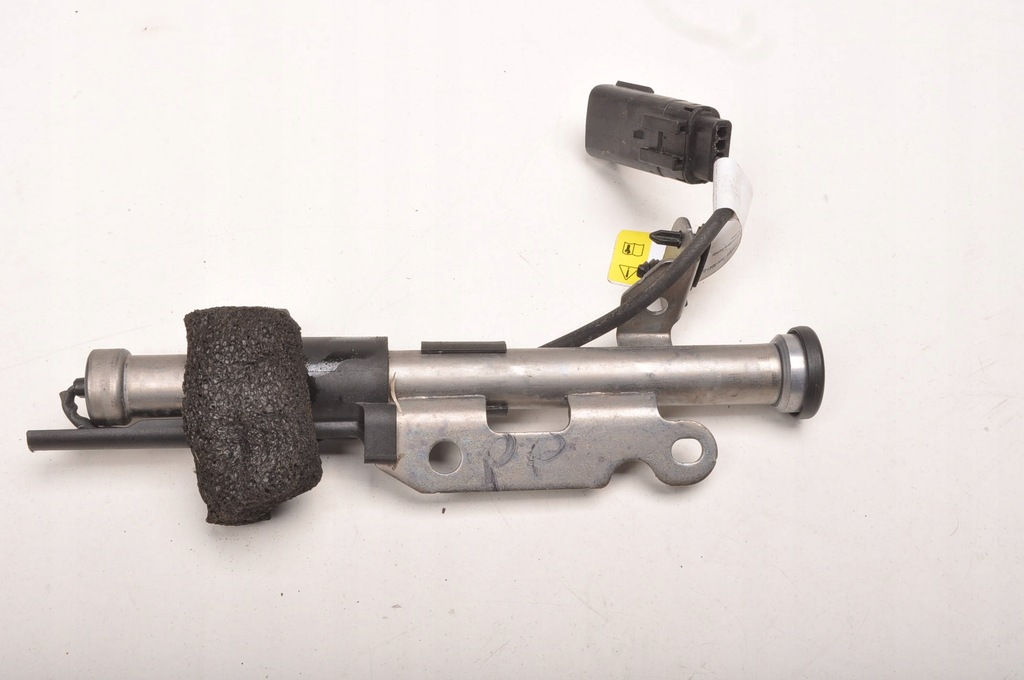 фото №6, Volvo s60 iii v60 ii патрон капот 32277485 правий