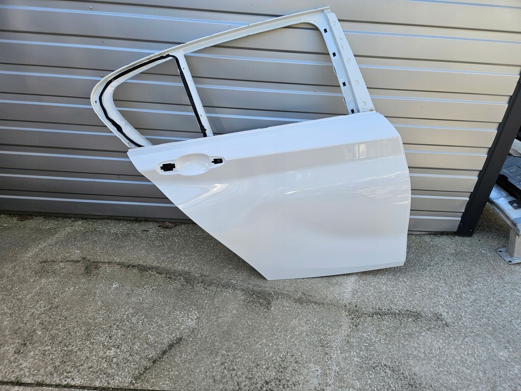 фото №1, Bmw 1 f20 дверь правое задние задняя
