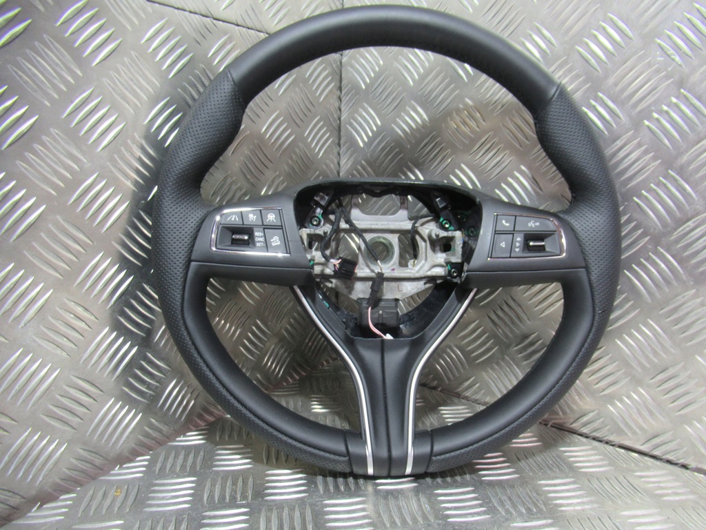 фото №1, Maserati levante повітропровід шкіра k321