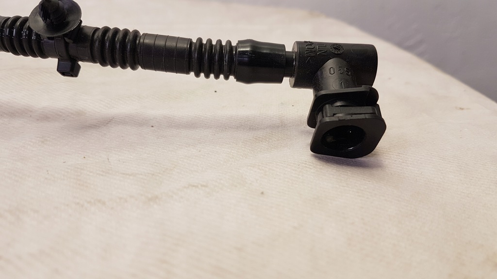 фото №4, Wąż шланг труба wody porsche panamera 971