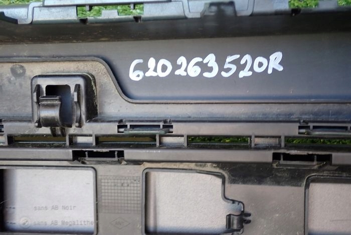 Dacia duster iii 23- бампер передній перед в Україні