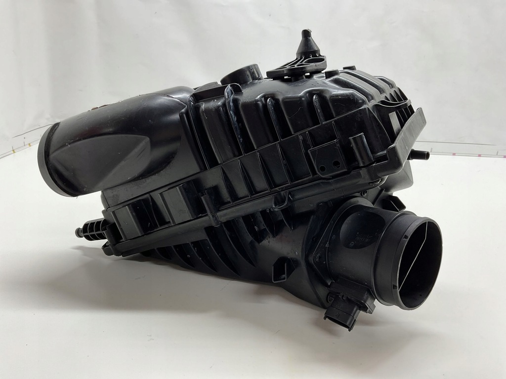 фото №1, Land rover range rover l405 2017 перед корпус фильтра воздуха