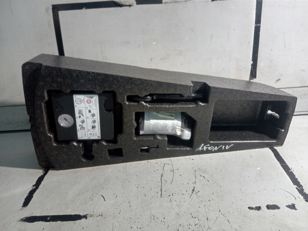 фото №1, Seat leon iv вкладиш пінополістирол компресор вушко