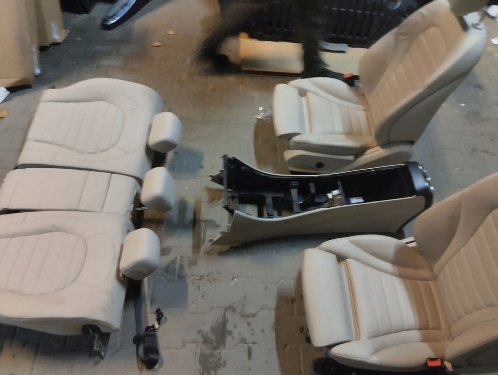 фото №9, Mercedes eqc w293 сидіння заднє сидіння салон eu