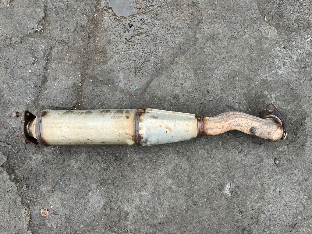 фото №1, Hyundai i30 iii 1.6crdi катализатор 289k1-2u000 2017-