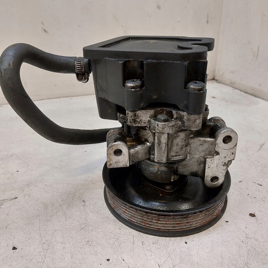 Mercedes benz viano 2,2 cdi насос усилителя в Украине