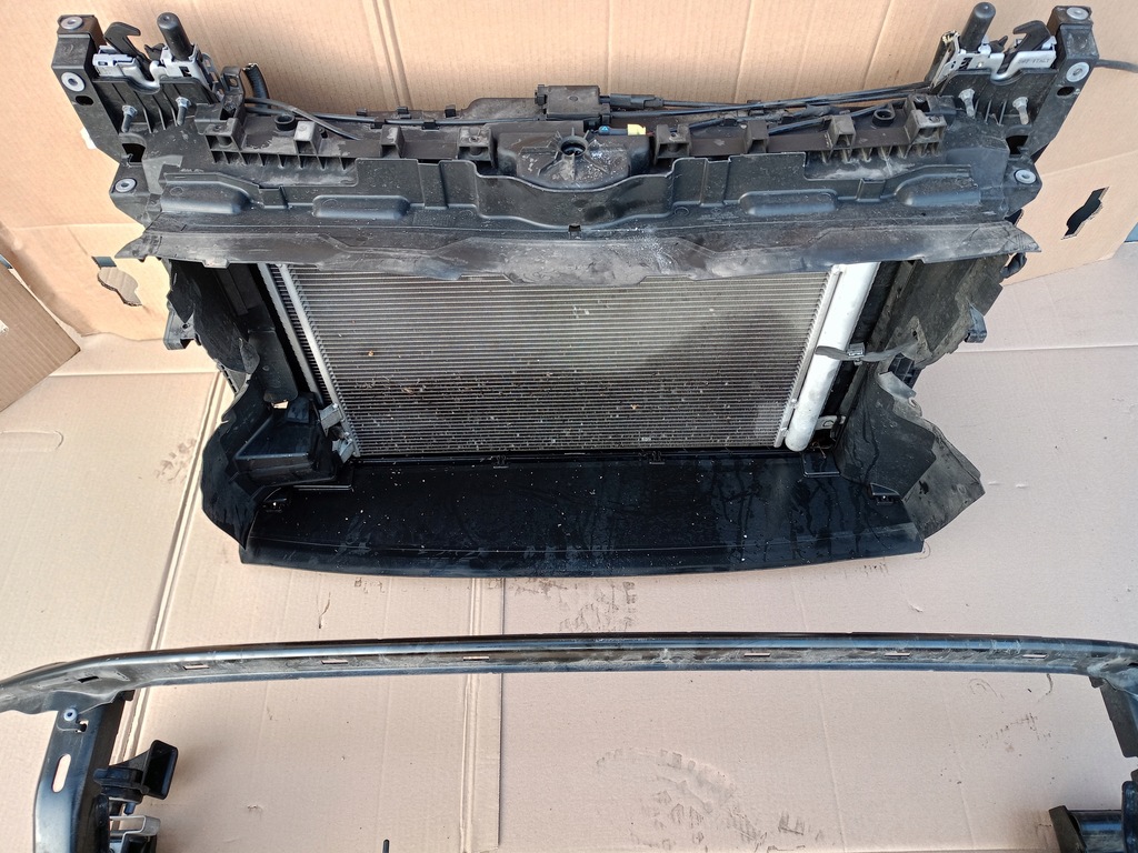 фото №13, Бампер капот крылья лампы перед volkswagen taigo r-line 1.5tsi