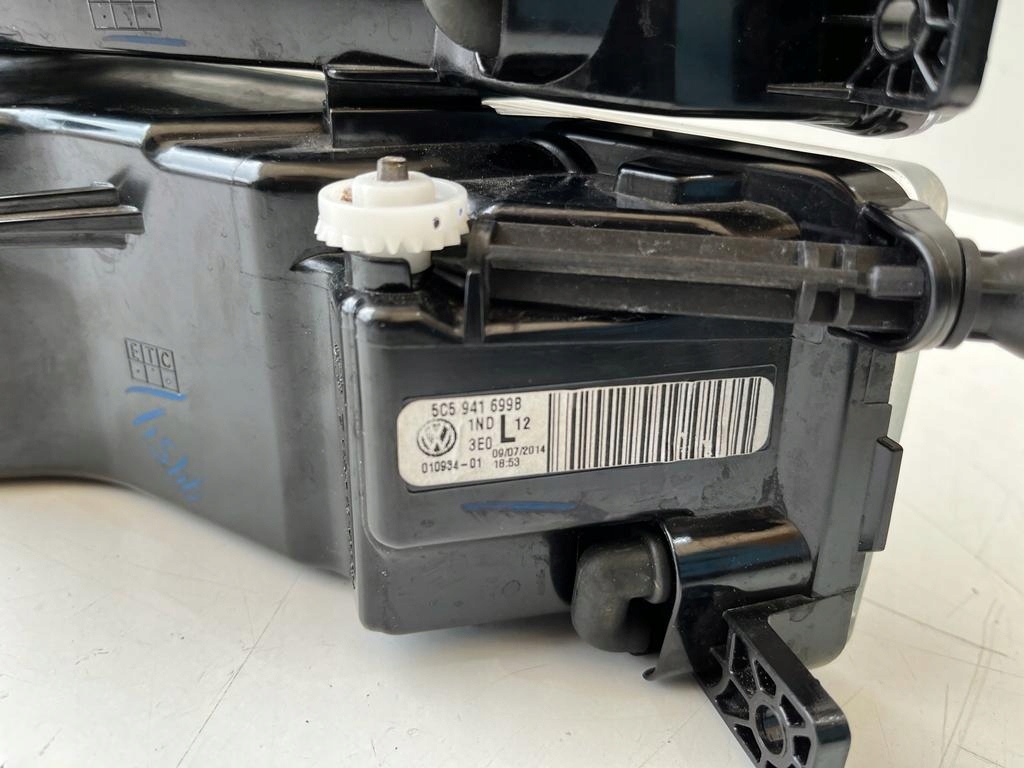 фото №7, Vw new beetle 5c5 противотуманная фара поворотник левый правый