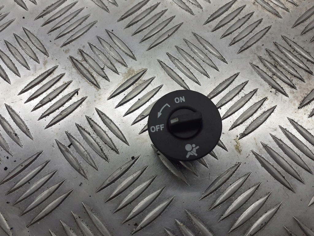 фото №1, Переключатель подушка безопасности renault megane ii 8200169589