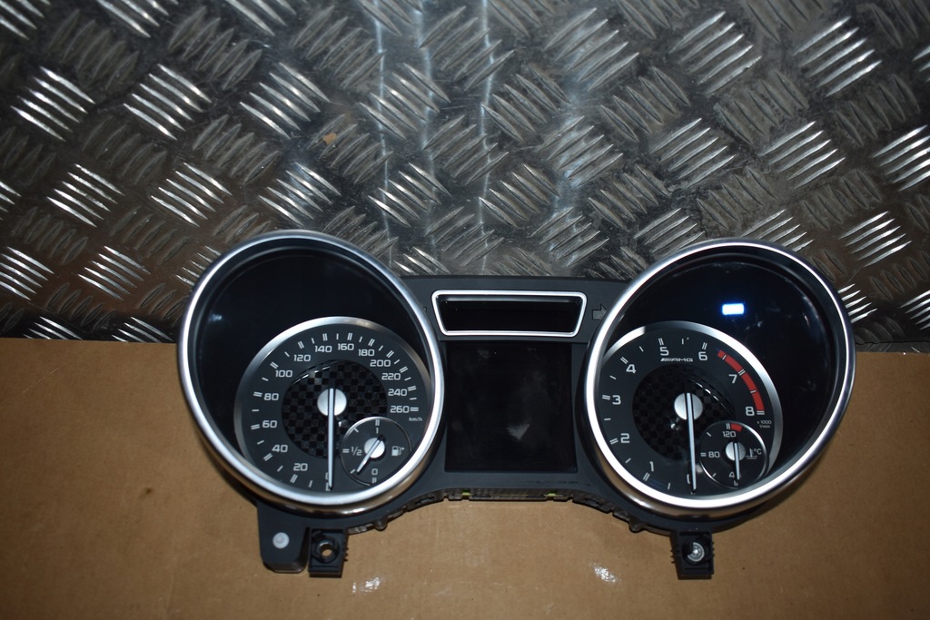 фото №1, Idealny лічильник прилади amg mercedes w463 lift 14r. 1