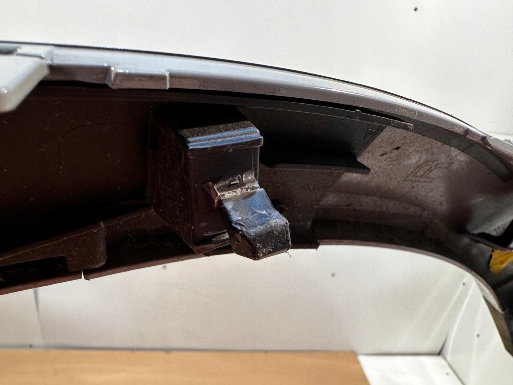 фото №10, Porsche cayenne coupe 9y молдинг крыла правый задняя