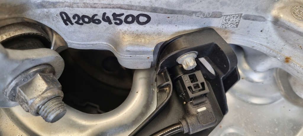 фото №13, Mercedes w206 c klasa amg поворотный кулак левая задняя рычаг a2064500 a2063101