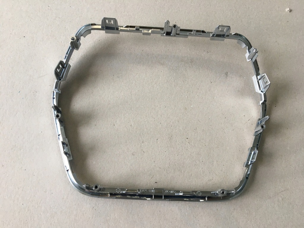 фото №6, Suzuki s-cross рамка корпус радио 73825-61m1