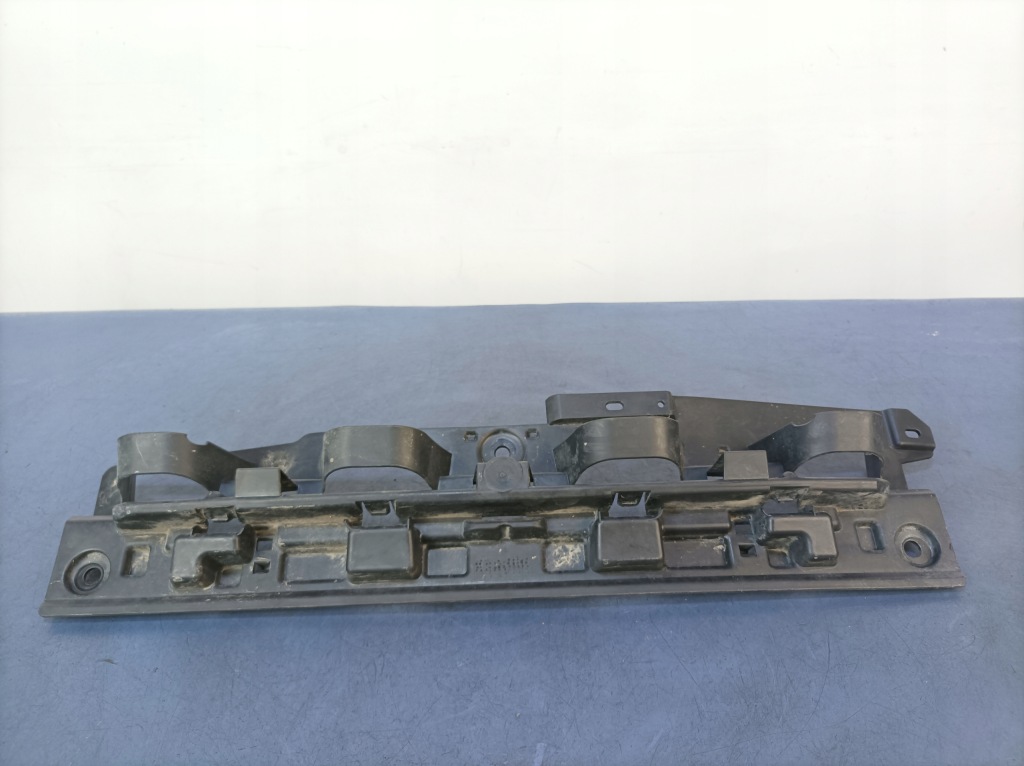 фото №1, Citroen c4 cactus i lift напрямна бампера задня середній