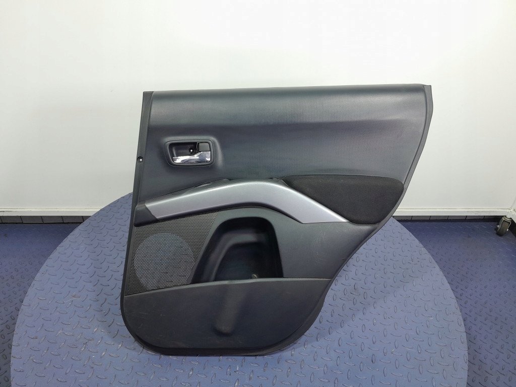 фото №1, Mitsubishi outlander ii обивка обшивка дверь задняя задний правый