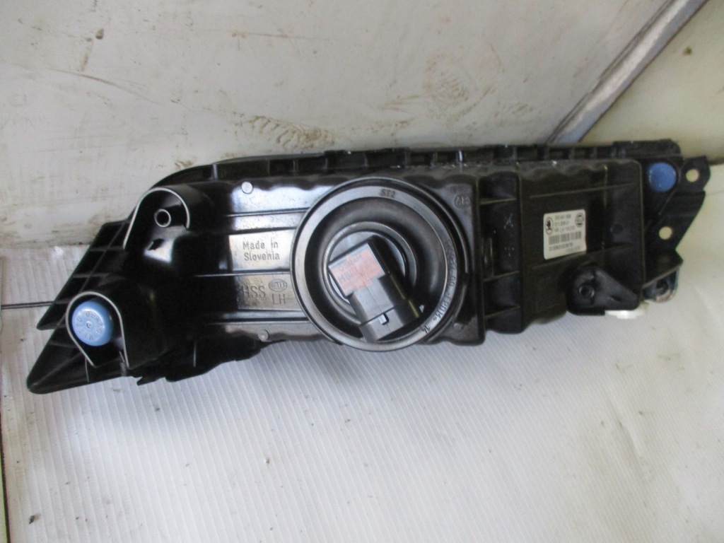 фото №5, Противотуманная фара левый skoda superb 3 iii 3v0 941699