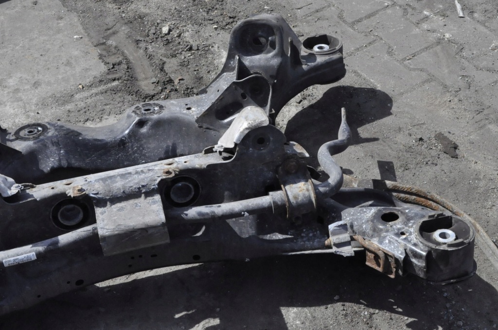 фото №8, Discovery v l462 2.0 si4 16v подрамник подвеска задняя балка hpla-5k091-ah