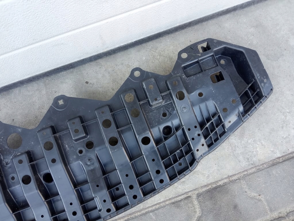 фото №10, Toyota yaris iii 2011-17- захист плита pod бампер