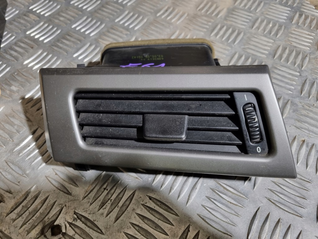 фото №1, Решітка впуск повітря bmw оригінальний номер 6953619