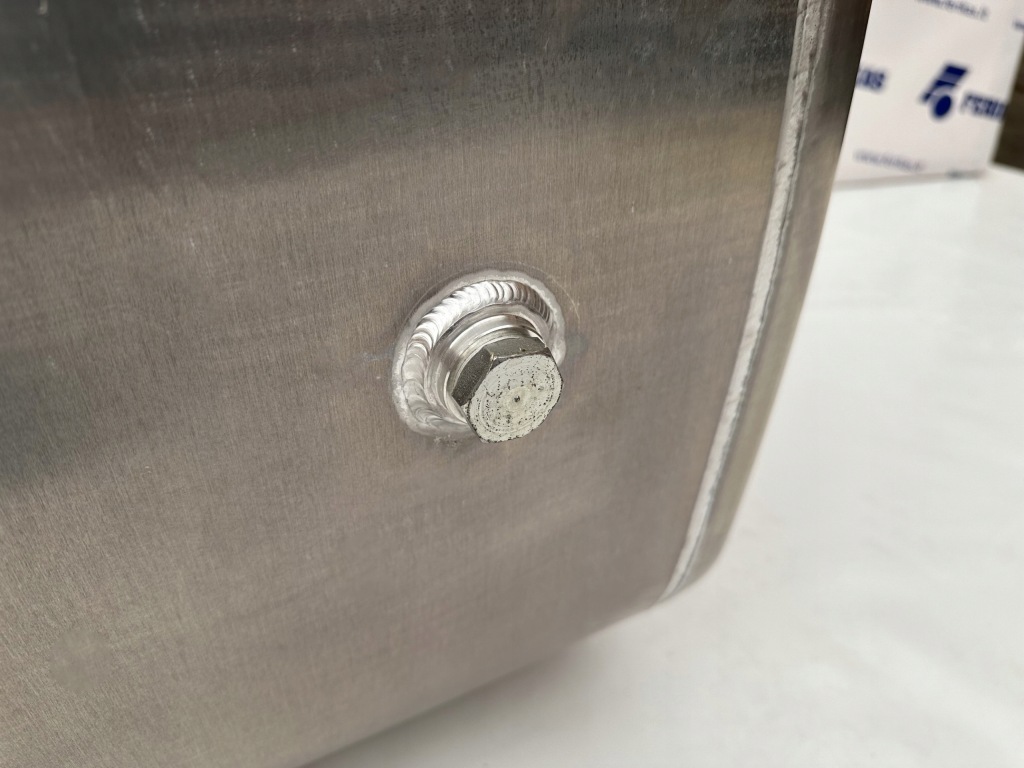 Новый aluminiowy бак топлива volvo/renault 625l 20504495 с Разборки