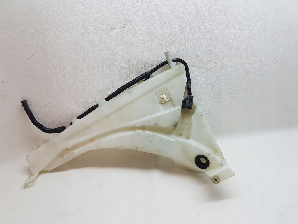 фото №6, Volvo v50 s40 4n51-13k163 бачок омывателя