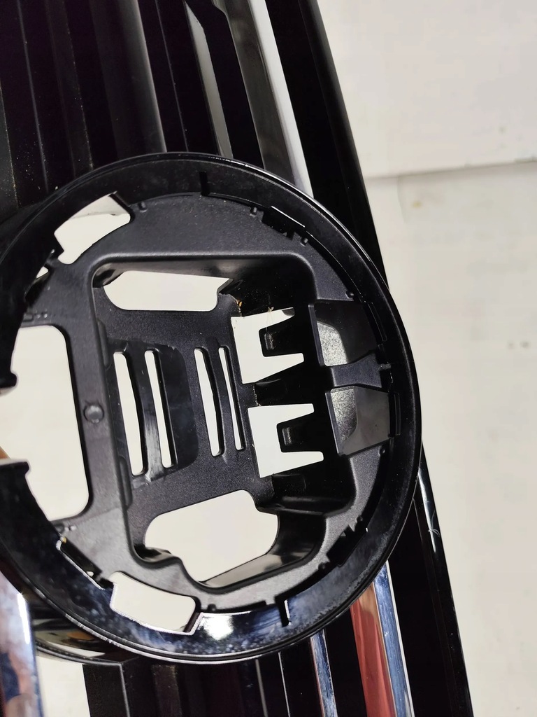 фото №10, Vw tiguan ii 5na 16- решітка радіатора решітка радіатора перед бампера pod радар оригінал