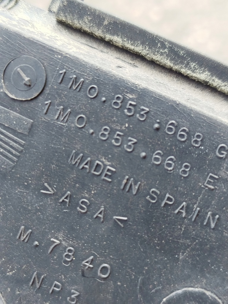 фото №11, Решётка бампера средняя seat leon toledo 2 1m0853668d