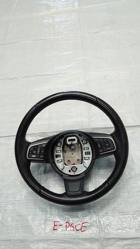 фото №1, Воздуховод jaguar e-pace