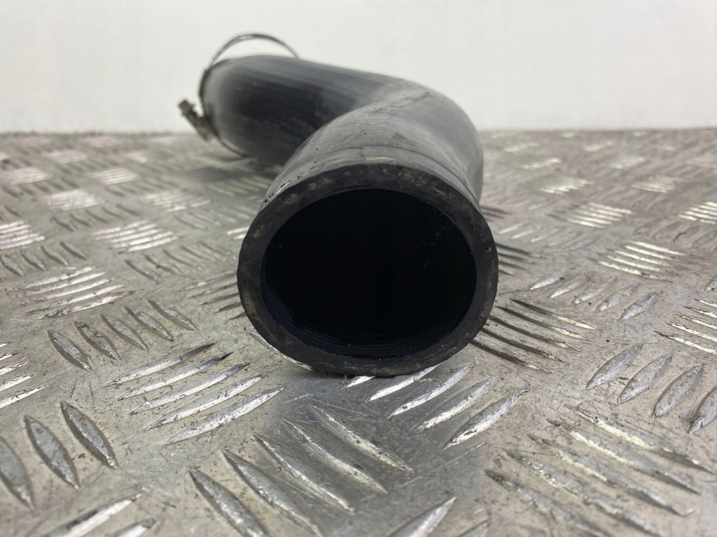 2019 ssangyong rexton патрубок інтеркулер 2361036102 в Україні