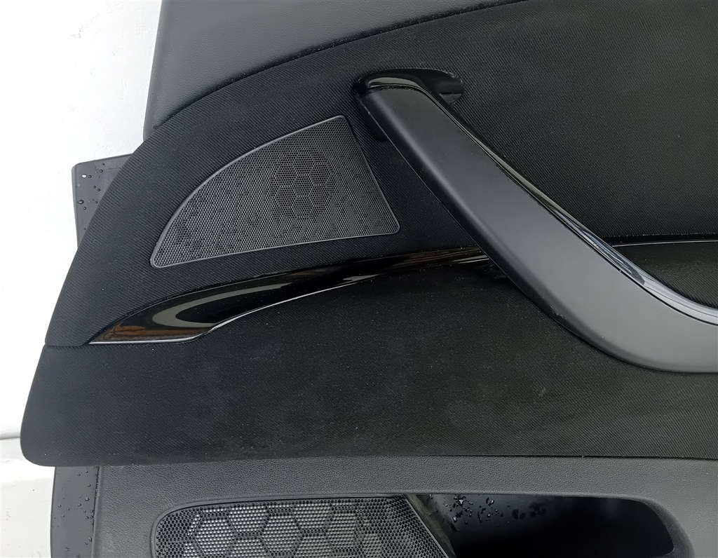 фото №9, Обшивка дверь правый задняя citroen c5 iii x7 kombi 96710285zd шторка hifi