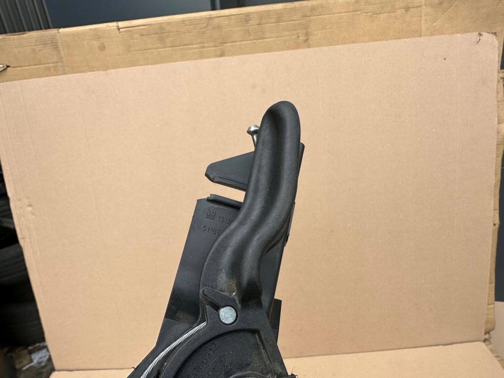 Купить Opel corsa d тяга трос капот ручка 13186909 13186912