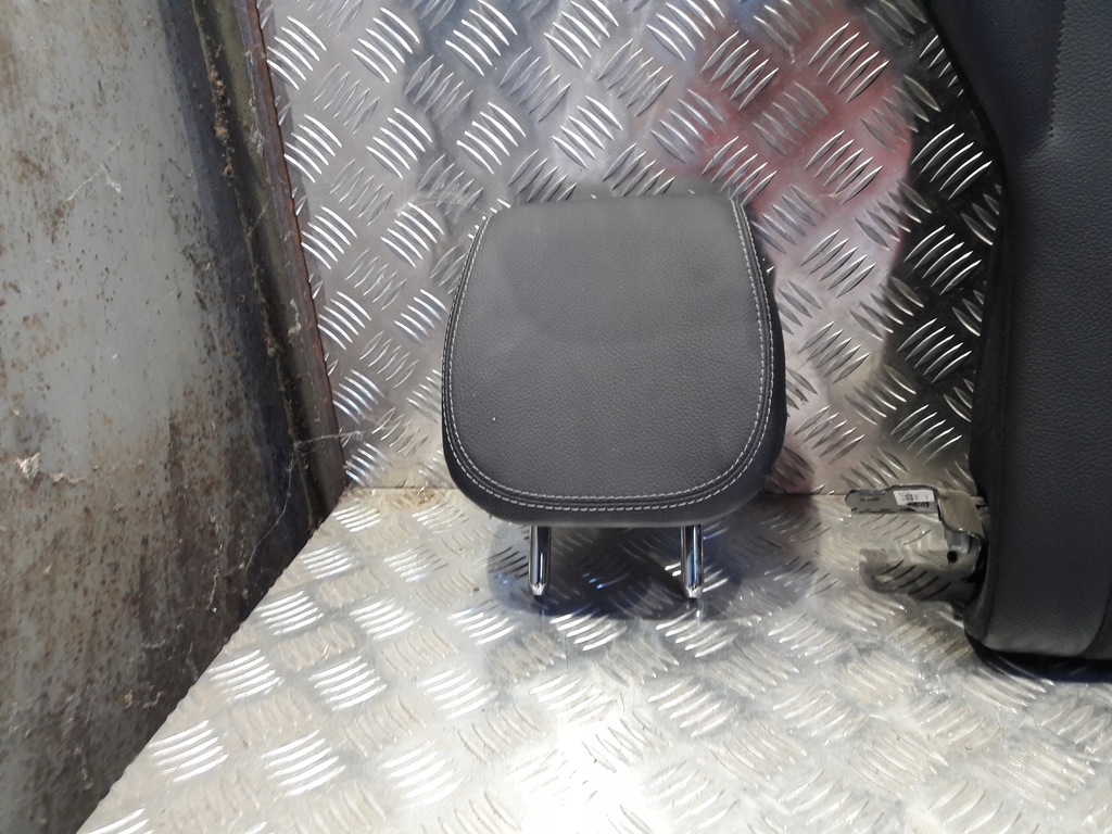 фото №10, Mercedes e w238 2017r заднее сиденье задняя подголовник