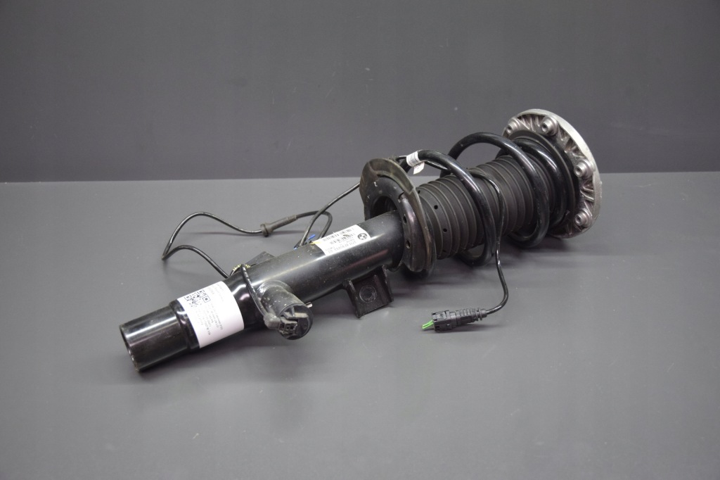 фото №1, Амортизатор левый перед bmw 2 f23 vdc cabrio