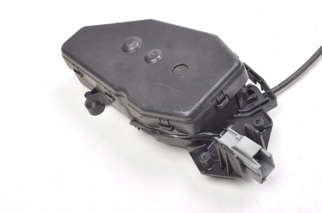 фото №8, Volvo v70 iii xc70 ii замок багажника кришки 31440491