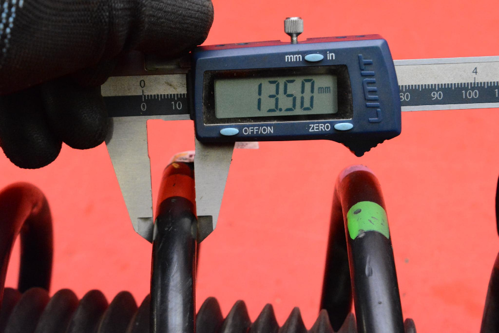 Амортизатор левый  перед 54650-j9700 hyundai kona 1 1 2.0i 150 km 17-19 Цена