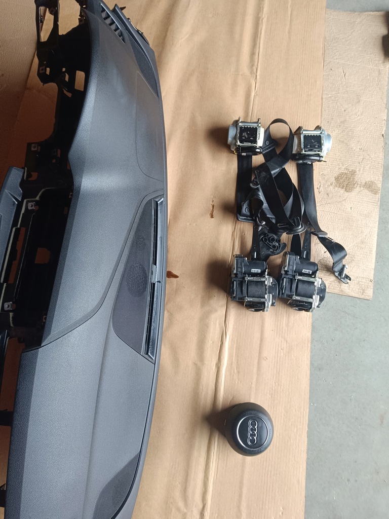 фото №5, Панель приладів приладова консоль оригінал 2x подушка безпеки 4xpasy audi a4 8w b9