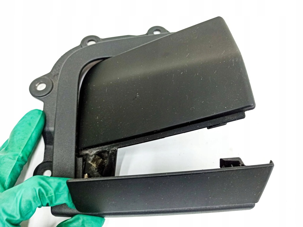 фото №9, Bmw 3 e92 e93 2010 задняя сторона правая обшивки багажника