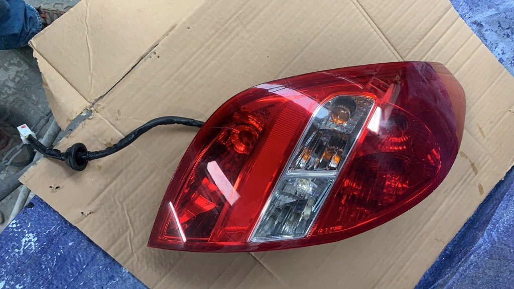 фото №1, Hyundai i20 2008-2012 лампа задня ліва задня