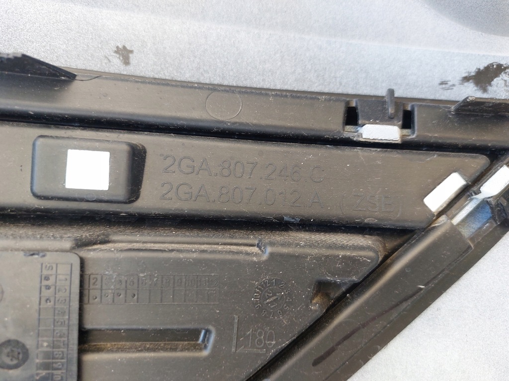 фото №8, Vw t-roc 2ga бампер задняя 2ga807301 ab оригинал