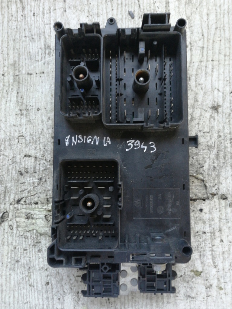 Купить 3943 коробка предохранителей 13255300 insignia