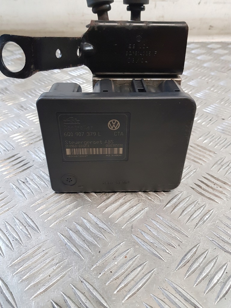 фото №11, Насос abs 6q0907379l 6q0614117h vw polo iv 9n