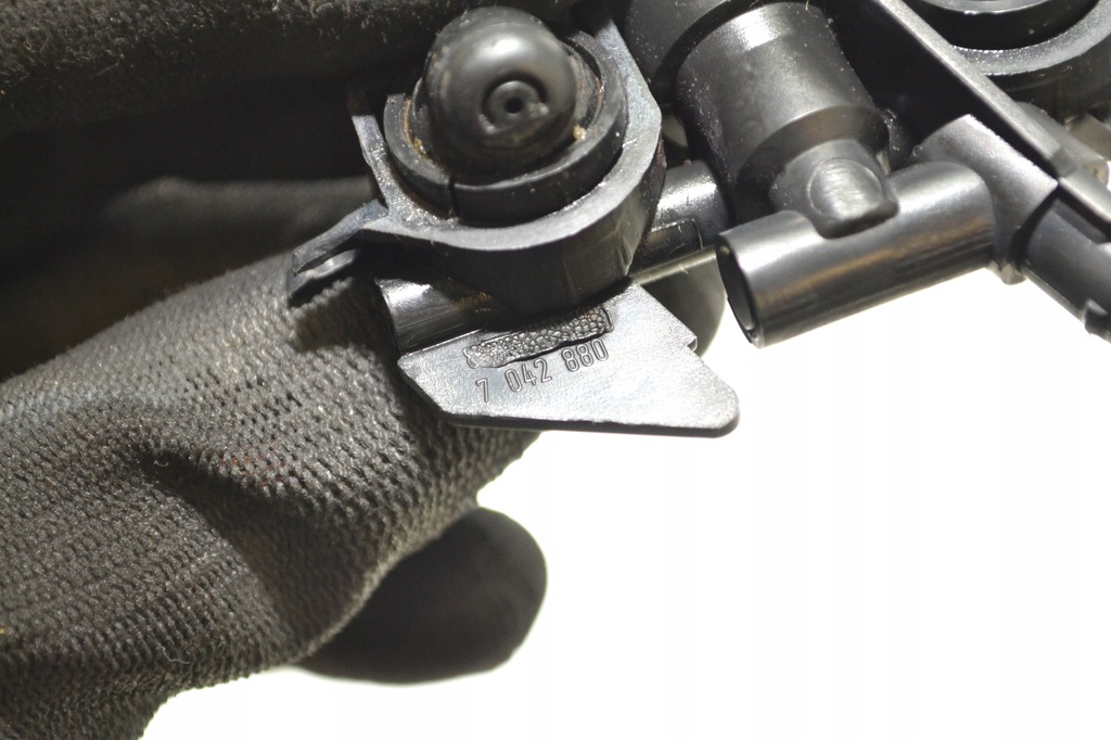 фото №7, Насадка распылителя фара лампы фара правая bmw e46 7042880