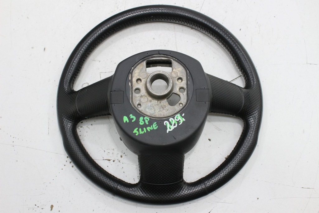 фото №10, Воздуховод кожа audi a3 8p s-line