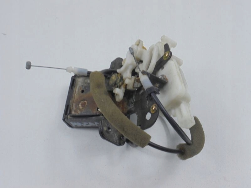 фото №7, Mazda 3 i bk 03-06 замок крышки крышки багажника 5d